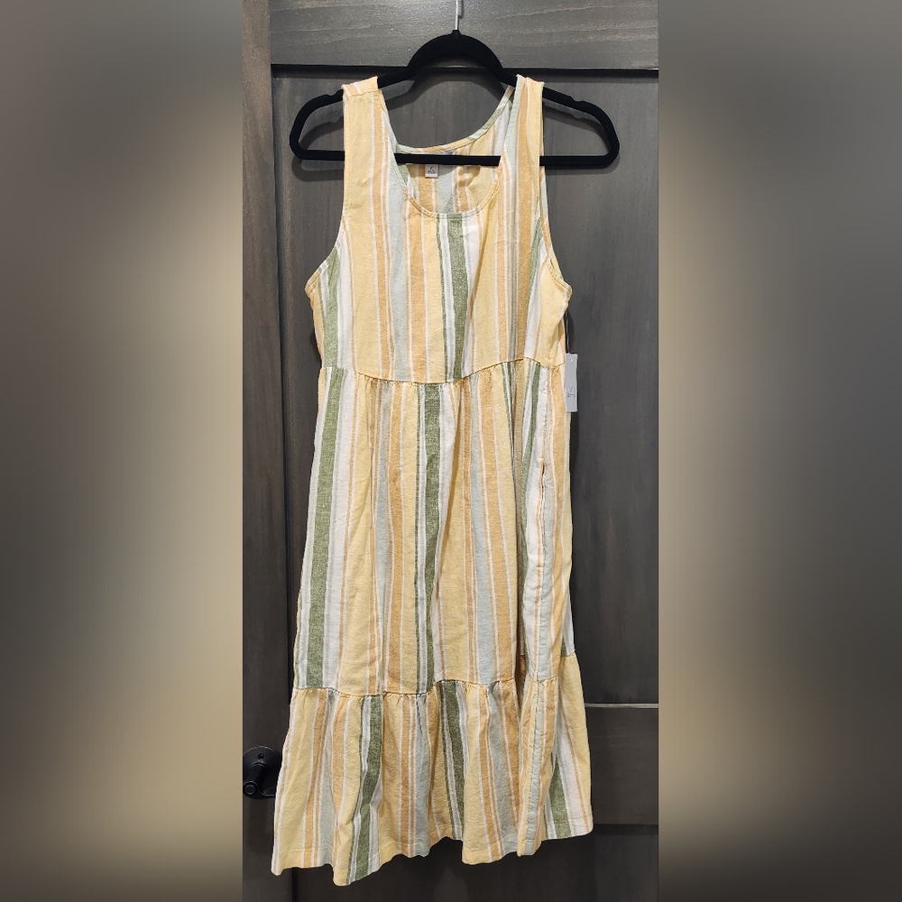 Womens mid length dress